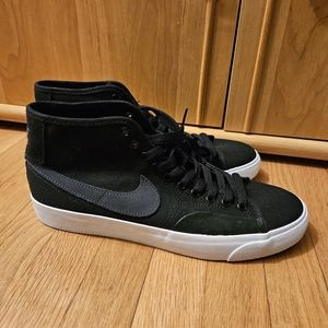 Nike Blazer Court Premium SB Mid Black Anthracite FB1378-001 Mens size 9.5